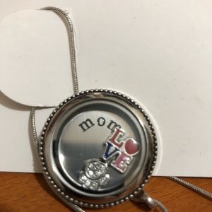 Locket